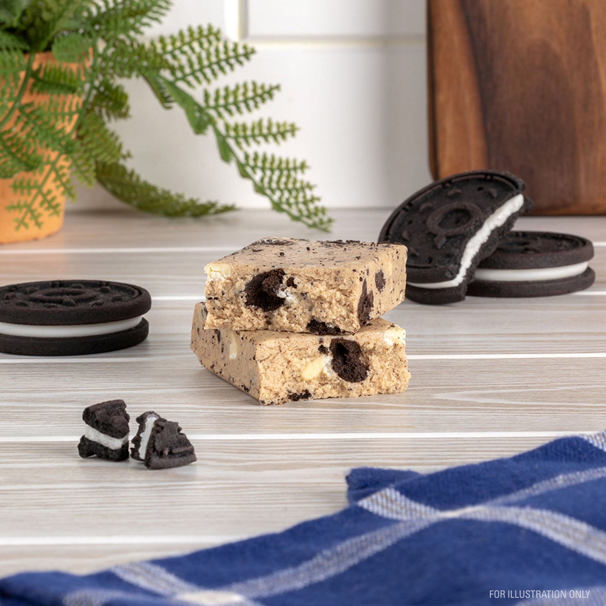 cookies-and-cream-protein-bars-b6 15807_QN_USA_ProteinBar_CAC_InterimAssetUpdate_Digital_Tabletop1.jpg