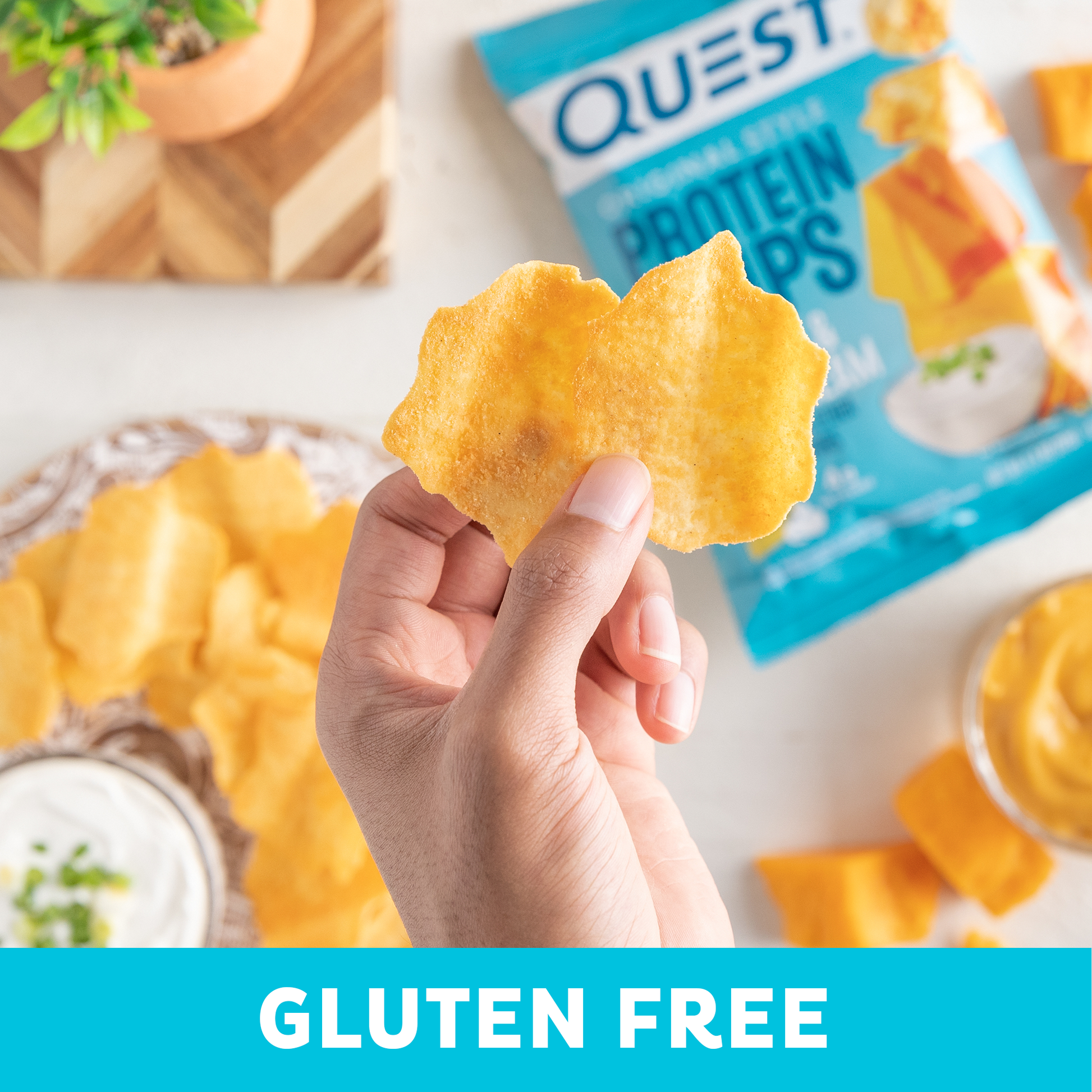 cheddar-and-sour-cream-original-style-protein-chips-y5 qst-000296_cheddar-_-sour-cream-original-style-protein-chips_7.2.png